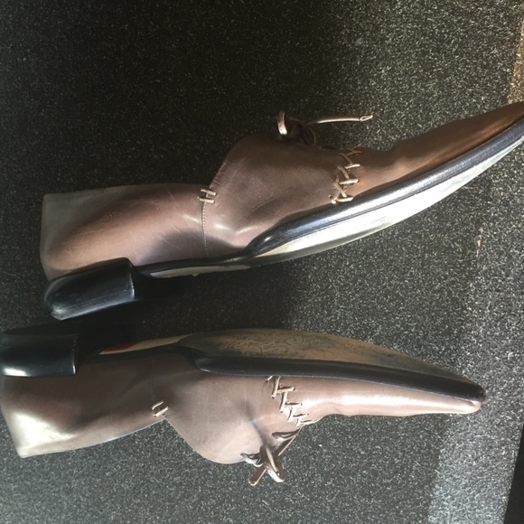 Giorgio Armani NWT taupe leather loafers, with leather ties, 37 EU or 6 US. NEW - Picture 3 of 7